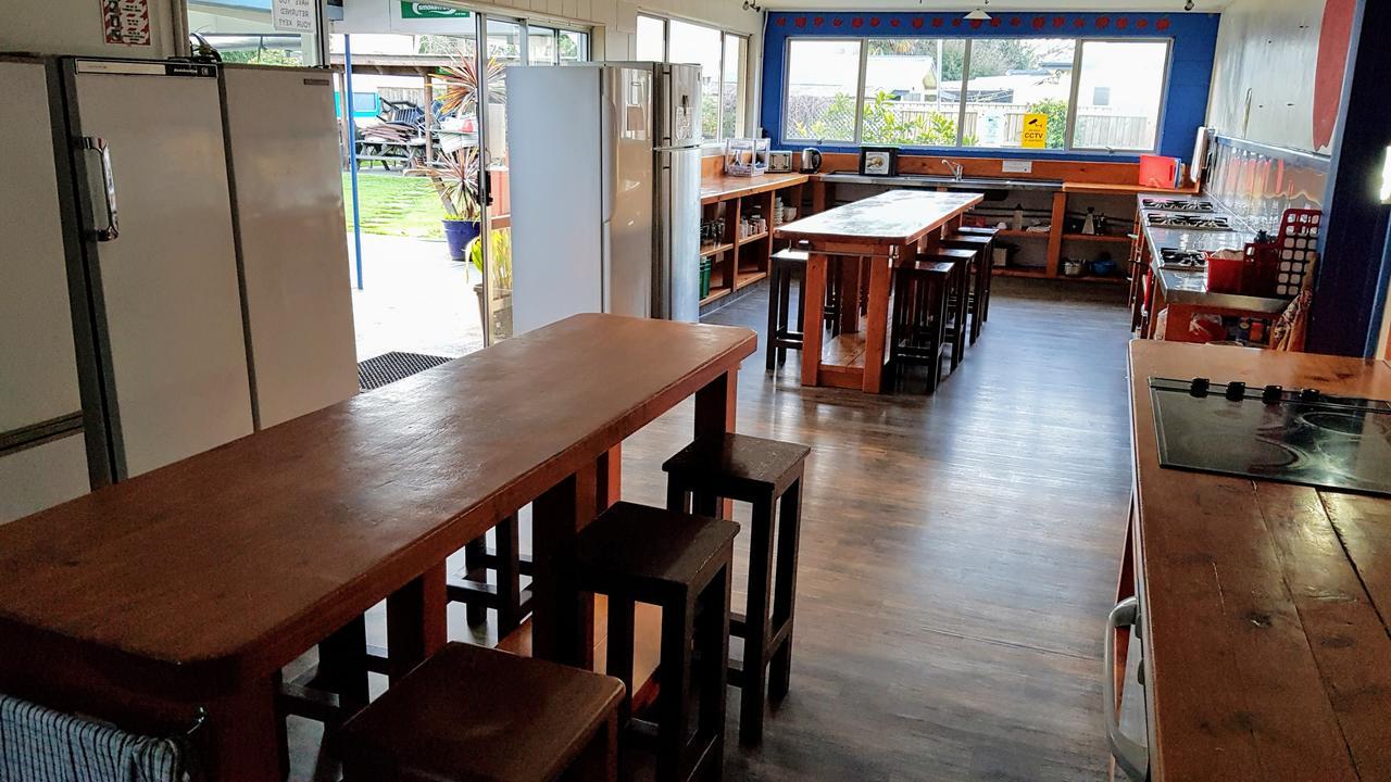 乐苹背包客酒店 摩图伊卡 外观 照片